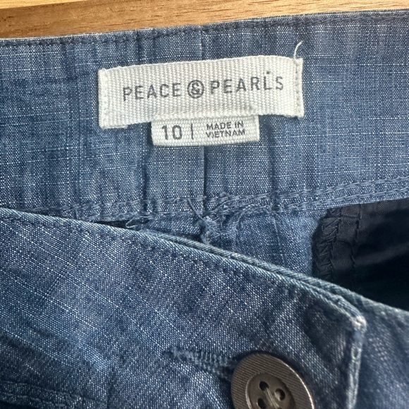 Peace & Pearls 100% Cotton Shorts Size 10 - Picture 4 of 4